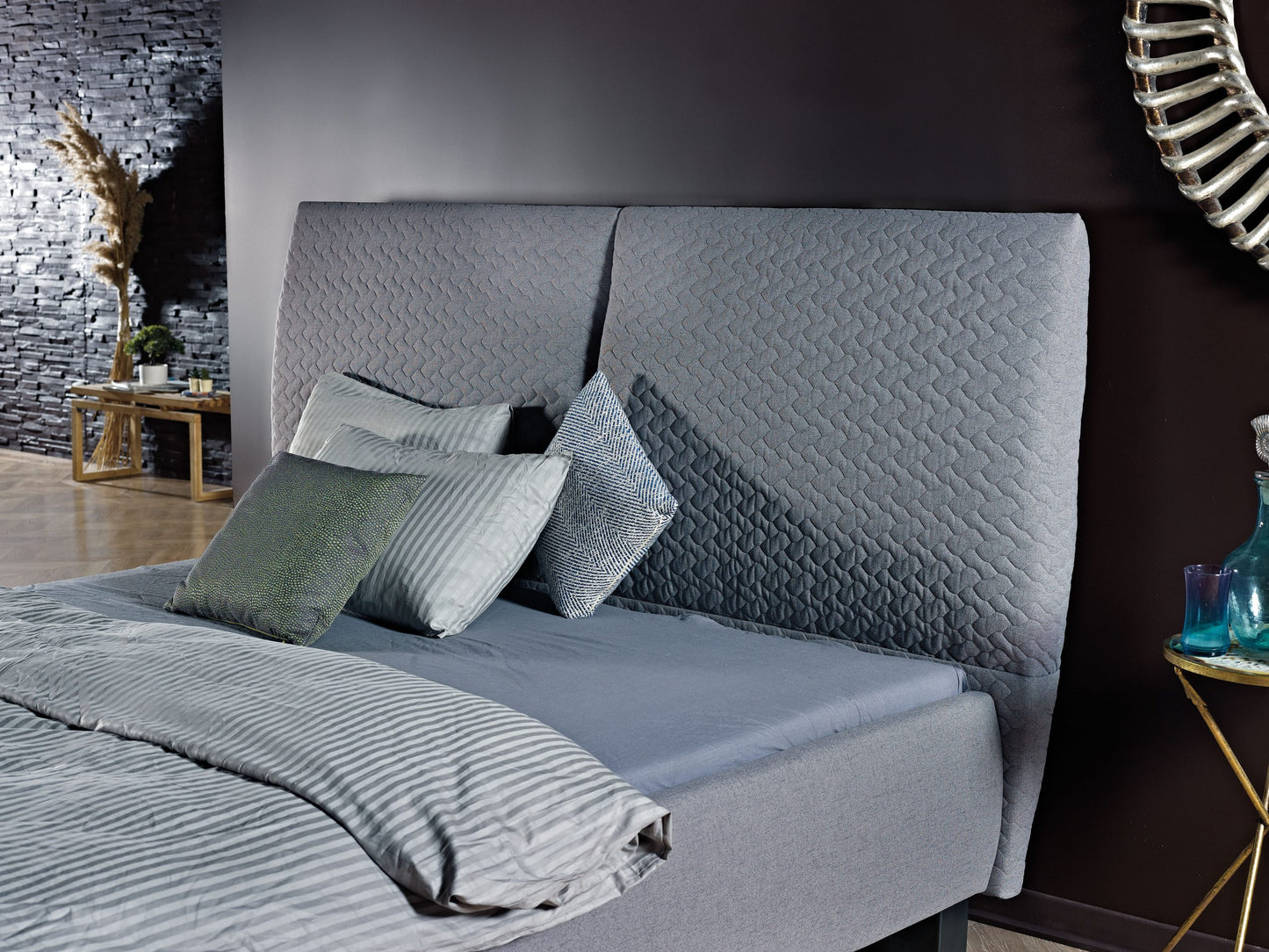 Paris Luxury Divan Style Electric Adjustable Bed(KT 2010)