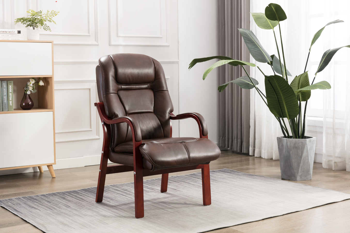 Lee Orthopaedic Chair