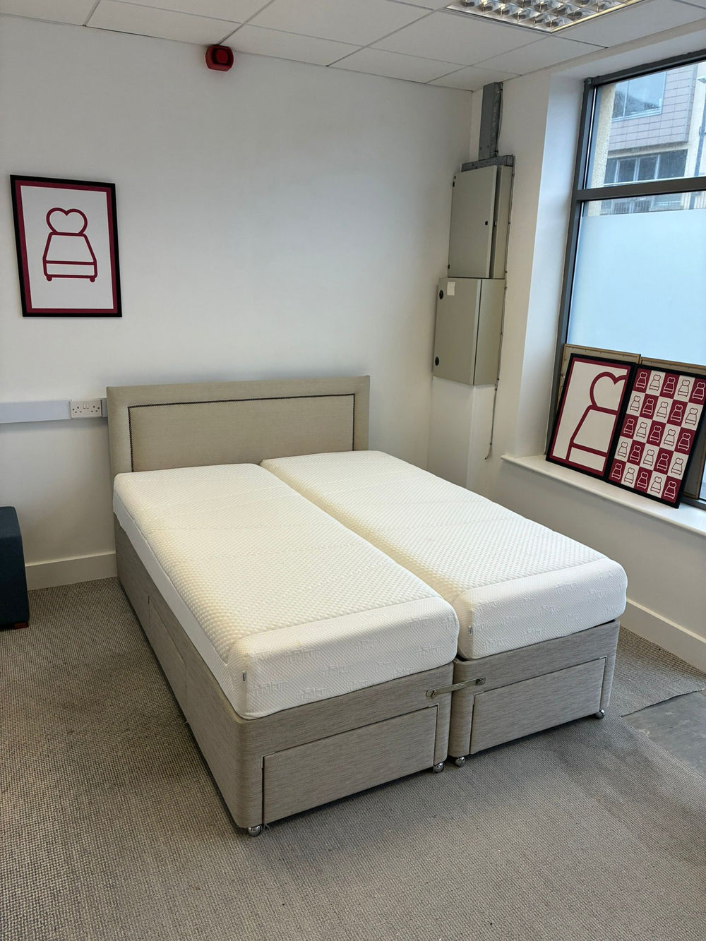 5ft Divan Style Electric Adjustable Bed(Dual Control)(Cream)